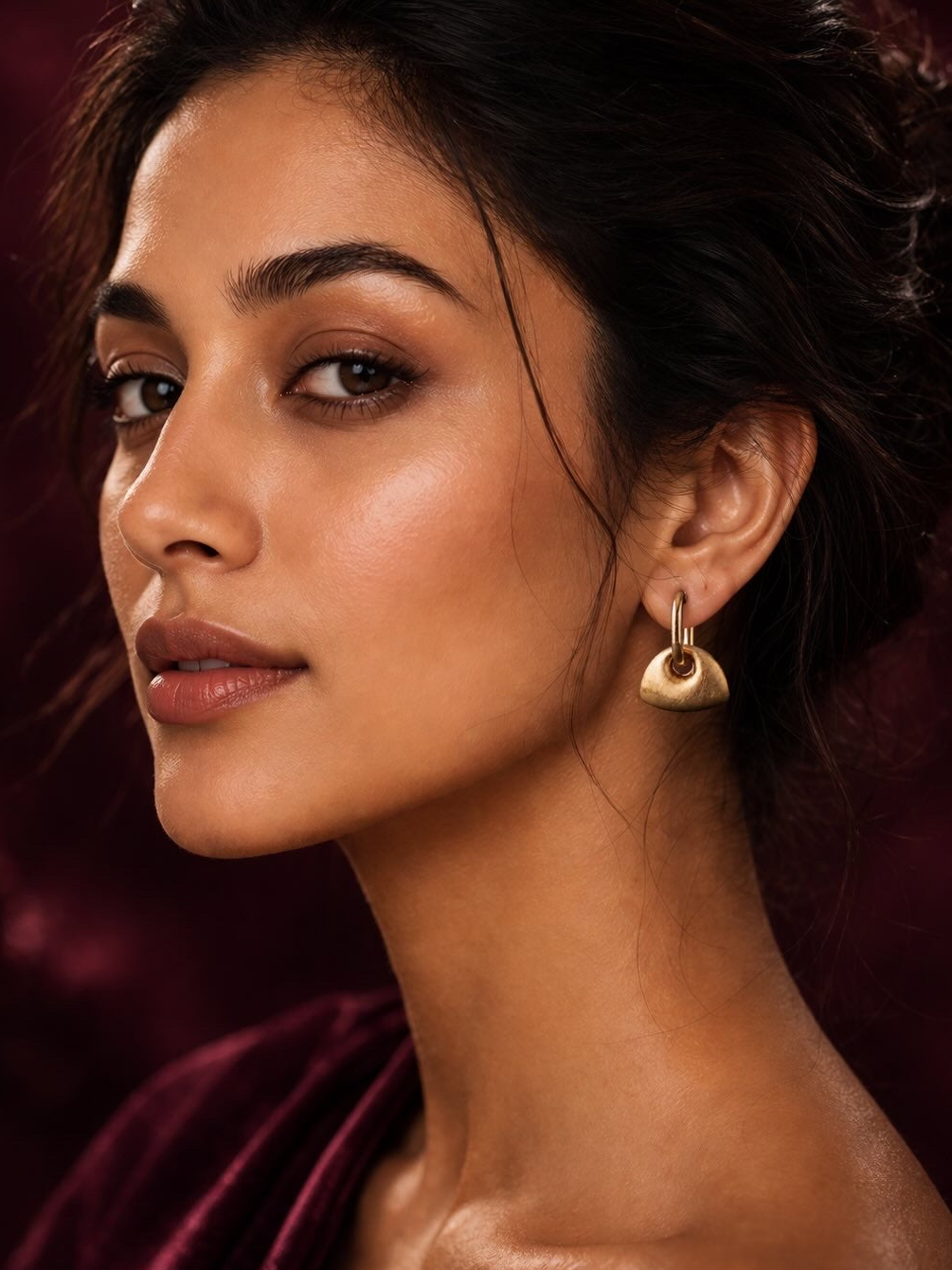 SCULPTED ARC EARRINGS